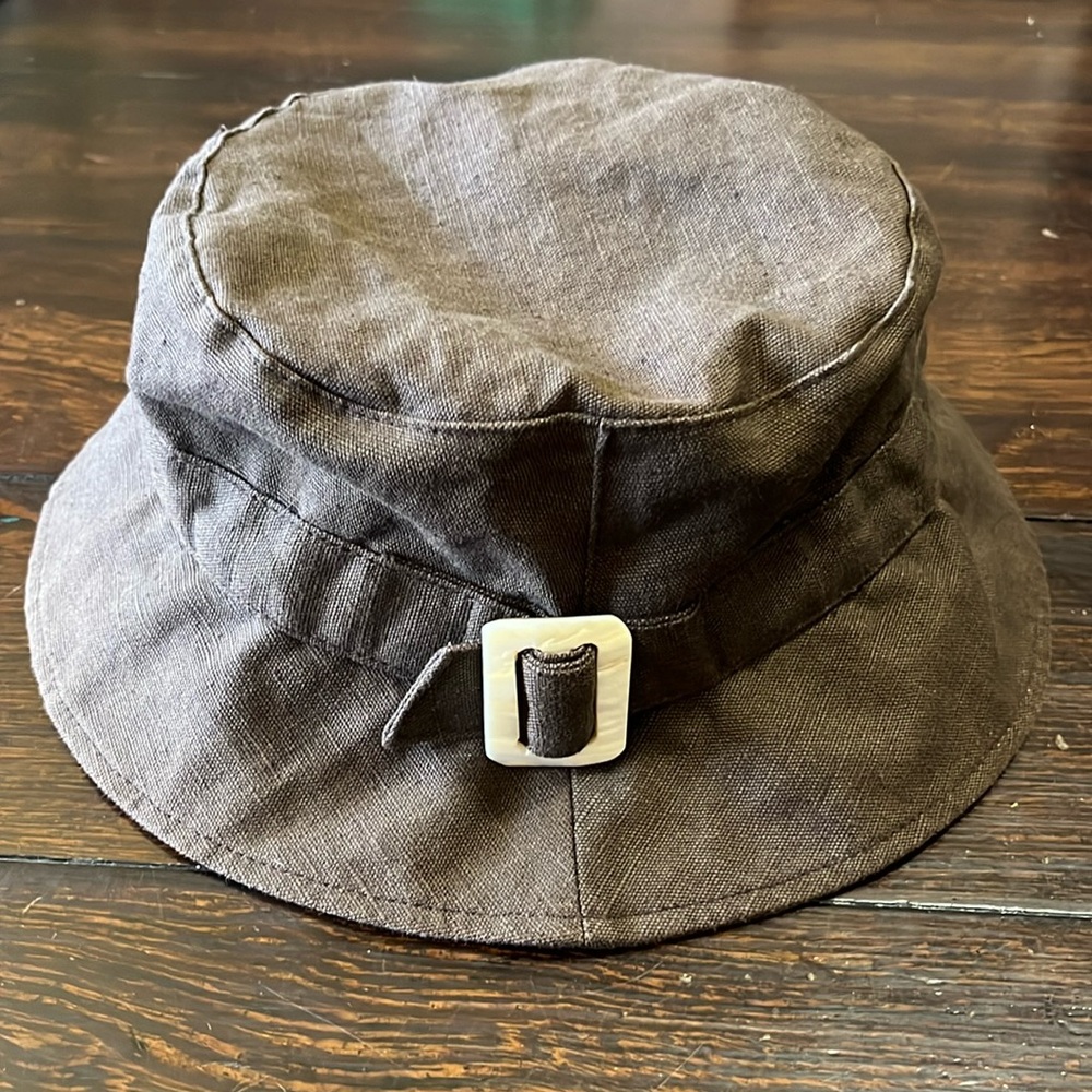 Nine West Brown Linen Bucket Hat with Buckle